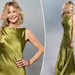 Meg Ryan faz uma rara aparição no tapete vermelho na Vanity Fair Oscars Party 2026