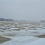 O centro de Stevens Point, Wisconsin, estava coberto por cerca de dez centímetros de neve fresca e muitos montes e montes grandes antes do meio-dia de 15 de março, após a primeira rodada de tempestades de neve esperada para 15 e 16 de março.