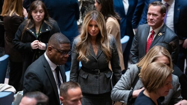 Melania Trump preside reunião da ONU sobre crianças em conflito
