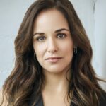 Melissa Fumero junta-se à comédia dramática da CBS ‘Einstein’ ao lado de Matthew Gray Gubler