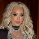 Memórias de Bunnie Xo 'Stripped Down: Unfiltered and Unapologetic' recebe adaptação cinematográfica do produtor 101 Studios de 'Yellowstone' (EXCLUSIVO)