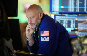 Mercado de ações hoje: Dow, S&P 500, Nasdaq afundam à medida que os preços do petróleo ultrapassam os US$ 100 por barril Jared Blikre