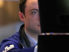 Mercado de ações hoje: Dow sobe, S&P 500, Nasdaq cai enquanto a incerteza da guerra eleva os preços do petróleo Mercado de ações hoje: Dow sobe, S&P 500, Nasdaq cai enquanto a incerteza da guerra eleva os preços do petróleo