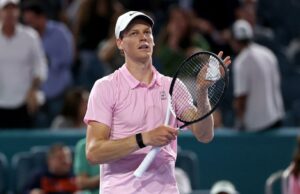 Miami Open 2026: Sinner mantém vivas as esperanças de ‘Sunshine Double’; Medvedev e Mensik nocauteado Miami Open 2026: Sinner mantém vivas as esperanças de 'Sunshine Double'; Medvedev e Mensik nocauteado