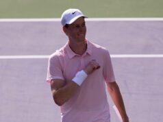 Miami Open 2026: Sinner vence Dzumhur e segue no caminho para igualar o recorde de Federer Miami Open 2026: Sinner vence Dzumhur e segue no caminho para igualar o recorde de Federer