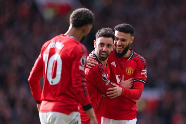 Michael Carrick elogia o favorito dos fãs do Man Utd, que 'nunca faria mais nada' fora de sua 'responsabilidade' principal
