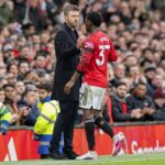 Michael Carrick identifica mudança tática ‘realmente impressionante’ por trás do renascimento do favorito dos fãs do Man Utd sob seu comando