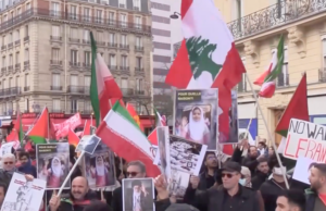 Milhares de pessoas em Paris protestam contra ações militares no Irã, no Líbano e na Palestina Milhares de pessoas em Paris protestam contra ações militares no Irã, no Líbano e na Palestina