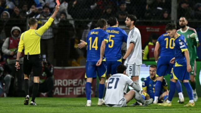 Mimpi Buruk Berlanjut: Timnas Italia Gagal Lolos ke Piala Dunia Mimpi Buruk Berlanjut: Timnas Italia Gagal Lolos ke Piala Dunia 2026 Usai Kalah Adu Penalti