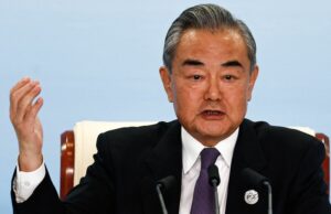 Ministro das Relações Exteriores da China diz ao homólogo israelense que os ataques ao Irã devem acabar Yahoo news home