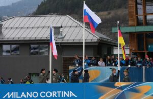 Ministro dos Esportes da Rússia defende retorno da bandeira e do hino às Paraolimpíadas Ministro dos Esportes da Rússia defende retorno da bandeira e do hino às Paraolimpíadas