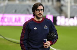 ‘Exatamente…’: O agente de Sandro Tonali dá o veredicto sobre deixar o Newcastle neste verão em meio a ligações com o Man Utd Missão de observação do Real Madrid ameaça transferência de £ 100 milhões para o Man Utd neste verão
