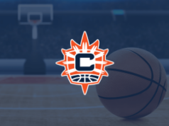 Mohegan venderá Connecticut Sun, já que a realocação de Houston está planejada para 2027 Mohegan venderá Connecticut Sun, já que a realocação de Houston está planejada para 2027. Logotipo de Connecticut Sun no fundo da quadra de basquete representando notícias de realocação da equipe WNBA e venda da franquia Mohegan para Houston