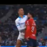 Momen Calvin Verdonk trabalhando com Mason Greenwood