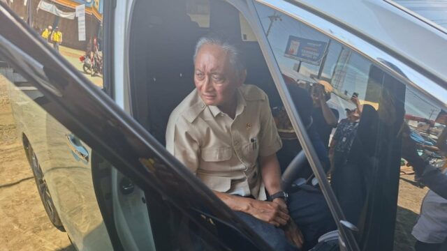 Momen Menteri PU Nyetir Sendiri di Tol Trans Jawa: Bagus Momen Menteri PU Nyetir Sendiri di Tol Trans Jawa: Bagus dan Smooth