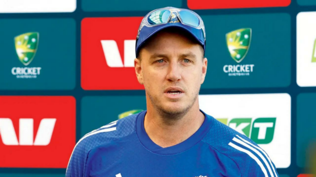 Morne Morkel fala sobre o desastre da equipe indiana antes Morne Morkel fala sobre o desastre da equipe indiana antes do confronto com a Inglaterra