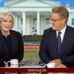 Jimmy Fallon apresenta a edição de 23 de março de 2026 do