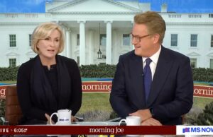 ‘Morning Joe’ assa as preocupações de Mika Brzezinski sobre os agentes do ICE no aeroporto: ‘O que há em sua bolsa?’ | Vídeo Jimmy Fallon apresenta a edição de 23 de março de 2026 do