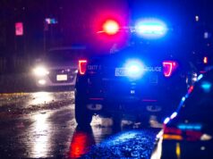 Mortes no condado de Wayne: caçada humana em andamento com aulas canceladas e aviso emitido Mortes no condado de Wayne: caçada humana em andamento com aulas canceladas e aviso emitido