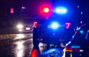 Mortes no condado de Wayne: caçada humana em andamento com aulas canceladas e aviso emitido Mortes no condado de Wayne: caçada humana em andamento com aulas canceladas e aviso emitido