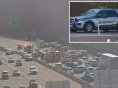 Motorista irado esfaqueia três pessoas no local do acidente antes que o policial o interrompa Congestionamento de trânsito devido à atividade policial em uma rodovia da Virgínia.