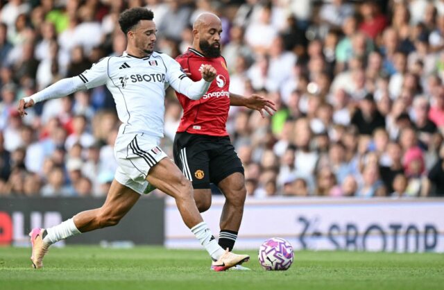 'Muito forte': Antonee Robinson afirma que o Man Utd tem um dos jogadores mais difíceis que já enfrentou
