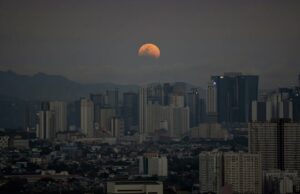 NAS FOTOS | Veja o eclipse da ‘lua de sangue’ NAS FOTOS | Veja o eclipse da ‘lua de sangue’