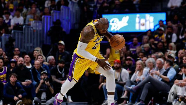NBA Roundup: LeBron James bate recorde e se machuca na derrota do Lakers para o Nuggets
