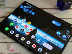 Não achei que o Galaxy Z TriFold caberia na minha vida – eu estava errado Uma exibição dos telefones Samsung Galaxy S25 Edge