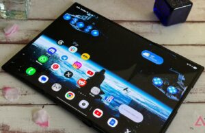 Não achei que o Galaxy Z TriFold caberia na minha vida – eu estava errado Uma exibição dos telefones Samsung Galaxy S25 Edge