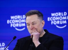 ‘Não foi construído direito da primeira vez’ – o xAI de Musk está começando de novo, de novo Elon Musk, chief executive officer of Tesla Inc., during the World Economic Forum (WEF) in Davos, Switzerland, on Thursday, Jan. 22, 2026.
