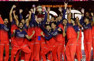 `Não será fácil para o RCB conquistar títulos consecutivos`: Anil Kumble `Não será fácil para o RCB conquistar títulos consecutivos`: Anil Kumble