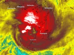 Narelle pode se intensificar novamente para a tempestade de categoria cinco à medida que atinge outro estado O ciclone Narelle já passou por Queensland e pelo Território do Norte e tem mais um estado na mira.