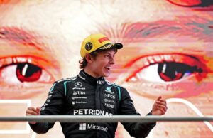Nasce uma estrela: Kimi Antonelli impulsiona a carga dos sonhos da Mercedes no Grande Prêmio da China lightbox-info