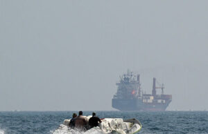 Navios comerciais reivindicam propriedade chinesa para evitar ataques iranianos Navios comerciais reivindicam propriedade chinesa para evitar ataques iranianos