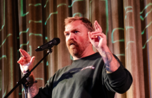 Noite: Bulwark, Matt Yglesias abraçam Graham ‘Nazi Tattoo’ Platner Noite: Bulwark, Matt Yglesias abraçam Graham 'Nazi Tattoo' Platner