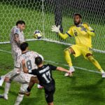 Nova Zelândia, que vai para a Copa do Mundo, derrota o Chile e vence a seleção sul-americana pela primeira vez