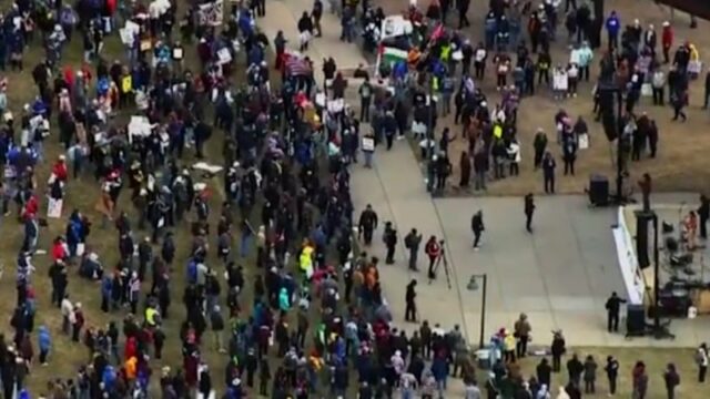 Nova onda de protestos No Kings em toda a América
