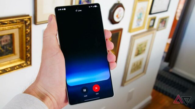 Tela de discussão do Gemini Live aberta no Pixel 9 Pro XL