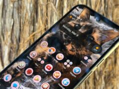 O Google tem um plano para consertar a desordem da tela inicial do seu Pixel Uma imagem destacando a tela inicial do Pixel Launcher sem nomes de ícones de aplicativos.