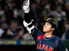 O Grand Slam de Shohei Ohtani impulsiona o Japão WBC Blowout, Chalamet e Bad Bunny Witness shohei ohtani no clássico mundial de beisebol getty