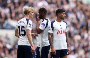 O Man United deve capitalizar a batalha de rebaixamento do Tottenham ao finalmente contratar Lucas Bergvall O Man United deve capitalizar a batalha de rebaixamento do Tottenham ao finalmente contratar Lucas Bergvall