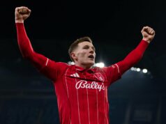 O Man Utd acaba de receber um lembrete claro de por que o meio-campista de 21 duelos deve ser a contratação número um – Opinião O Man Utd acaba de receber um lembrete claro de por que o meio-campista de 21 duelos deve ser a contratação número um - Opinião