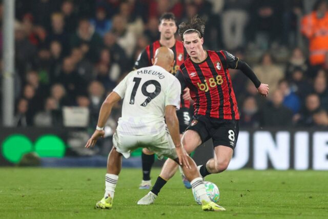 O Man Utd assistiu a estrela de £ 25 milhões por anos, seu duelo 100% e teste de drible passaram despercebidos
