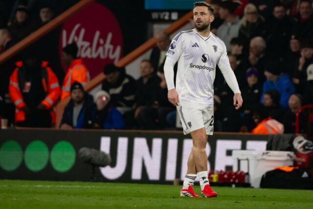 O Man Utd identificou agora um problema que pode ter O Man Utd identificou agora um problema que pode ter com Luke Shaw na próxima temporada