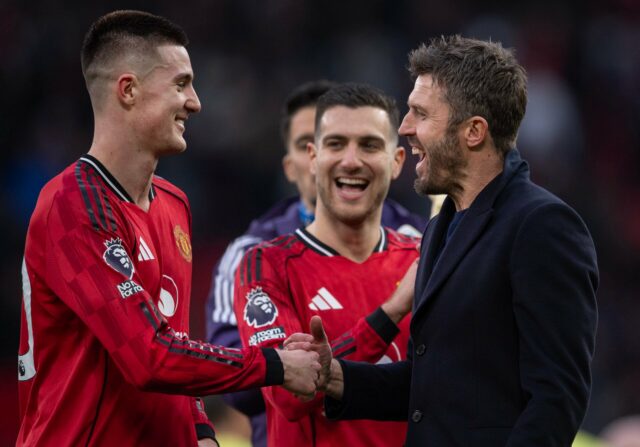 O Man Utd tem um problema com Benjamin Sesko com O Man Utd tem um problema com Benjamin Sesko com e sem ele, apenas Carrick pode resolver