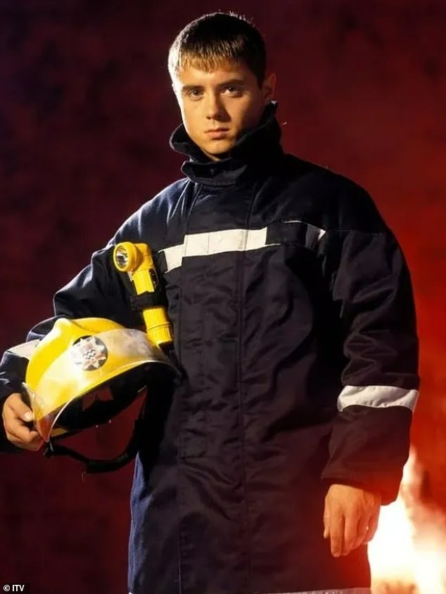 O astro do Burning de Londres, John Alford, é encontrado John Alford interpretou o bombeiro Billy Ray no drama da ITV London's Burning na década de 1990