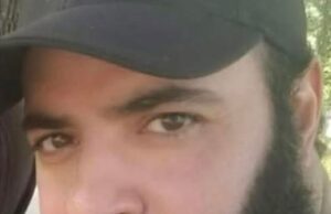 O atirador da sinagoga de Michigan que bateu o carro no templo é retratado pela primeira vez quando as ligações terroristas da família são reveladas Ayman Mohamad Ghazali, 41, bateu um caminhão cheio de explosivos em uma sinagoga em Michigan e depois abriu fogo na quinta-feira.