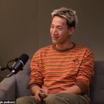 O campeão do Strictly Come Dancing, Carlos Gu, resumiu Claudia Winkleman em três palavras ao descartar a possibilidade de sediar o show