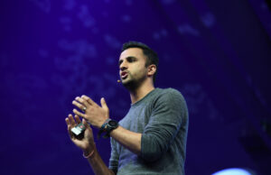 O candidato que o Vale do Silício construiu é agora aquele que eles querem derrubar Ethan Agarwal, Aaptiv, on Centre Stage during day three of Collision 2019 at Enercare Center in Toronto, Canada.